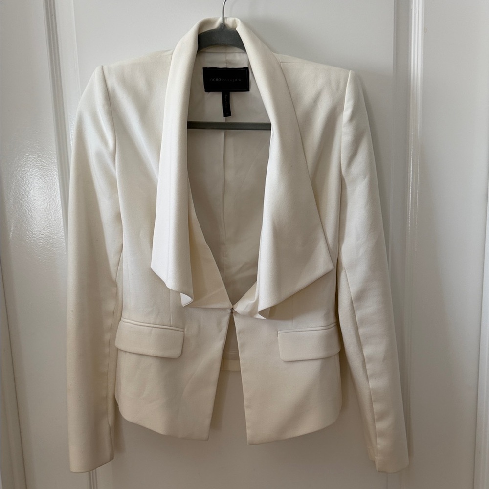 BCBG MaxAzria Cream Blazer